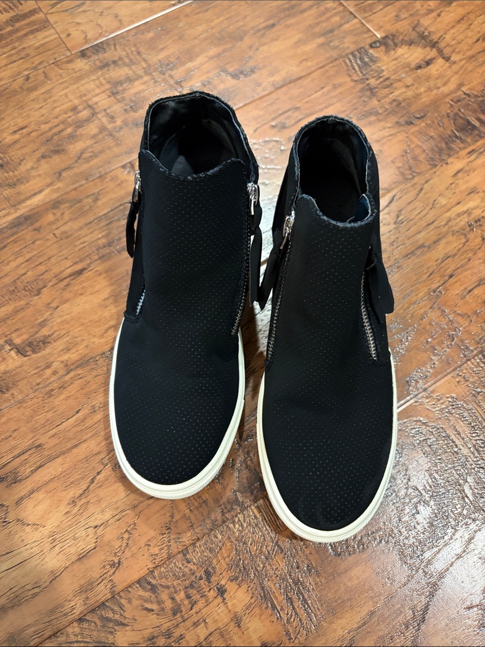 Women’s Black Slip-On High-Top Wedge Shoe with Side Zippers